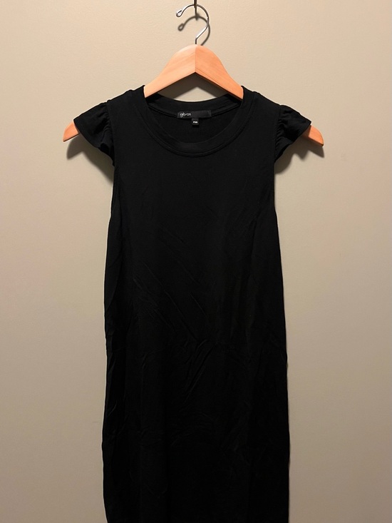 Gibson Dresses & Skirts - Gibson Black Short Ruffle Sleeve Tunic